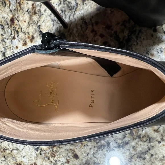 DIRDIBOOTIE 130 CALF • Christian Louboutin Black and Red Ankle Booties - Picture 8 of 11